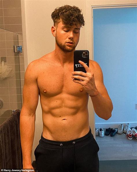 is harry jowsy gay|Label Me Gay, Says Hunky Aussie Harry Jowsey